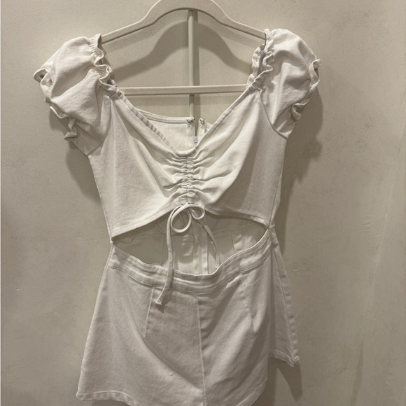 White Ruched Crop Top and Skirt Set - Picture 1 of 2
